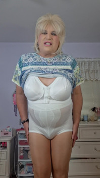 Do You Like Soft Squishy Grannies?