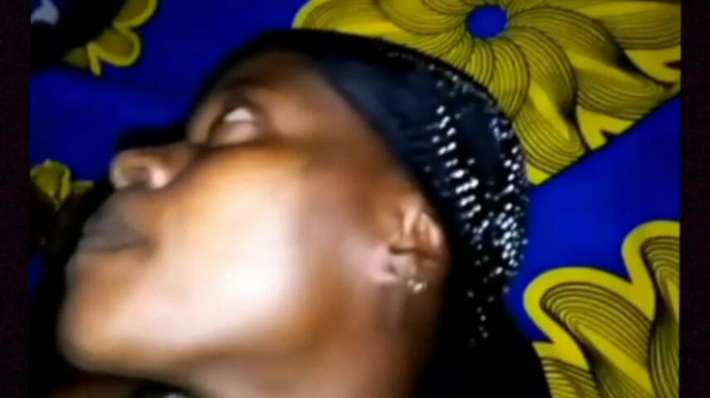 Viporn sex bais: Aku mencukur rambutnya sebelum menembusnya
