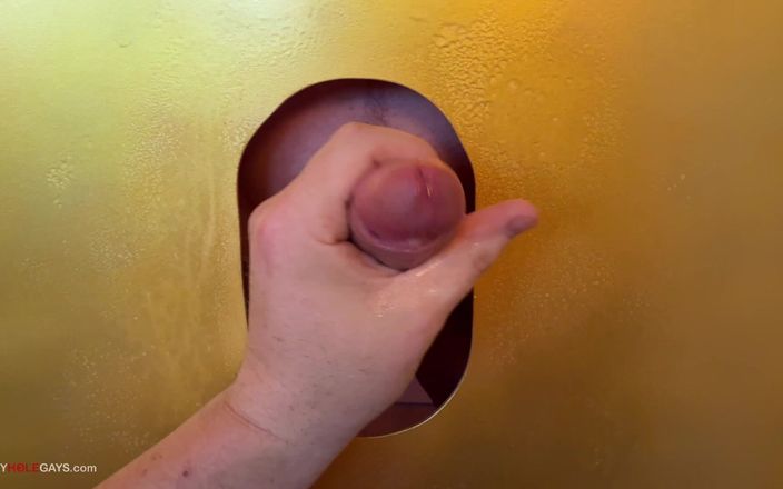 Gloryholegays: Swiss Gloryhole - Er Will Das Ich Schlucke