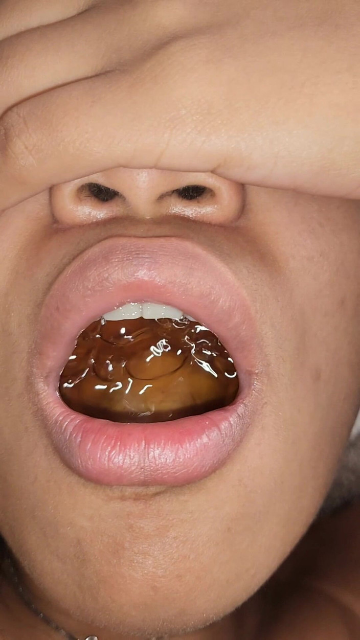 Pietro Montoya: 2일 연속으로 섹스하는 인간 화장실(1일차)