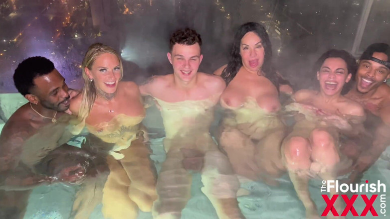 The Flourish XXX: AVN Gangbang 2023 กล้อง Jacuzzi - ปาร์ตี้รวมตัวคนทำคลิป TheFlourishxxx