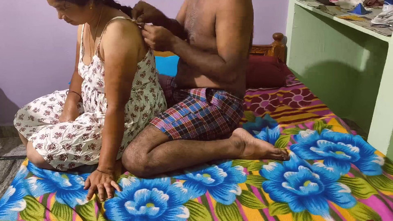 Sexy sindu: Di sebalik Tabir: Isteri India muda panas berkongkek keras