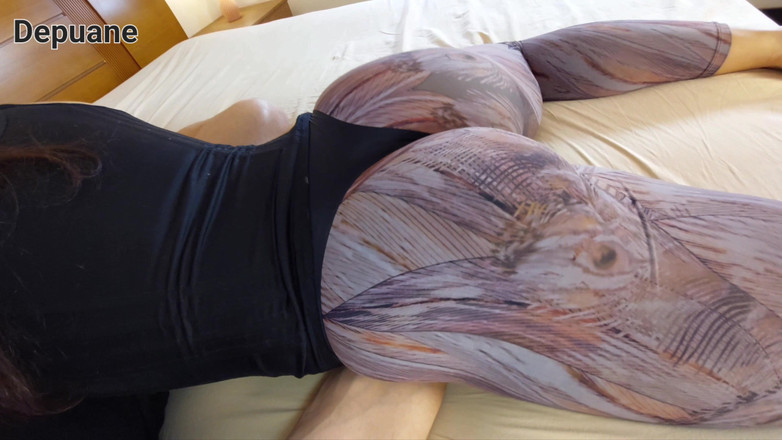 Depuane: Pov il gran culo della moglie calda in pantaloni da...