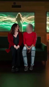 Masturbo Al Gerente Del Club De Karaoke Y Mi Esposo Lo Filma Todo