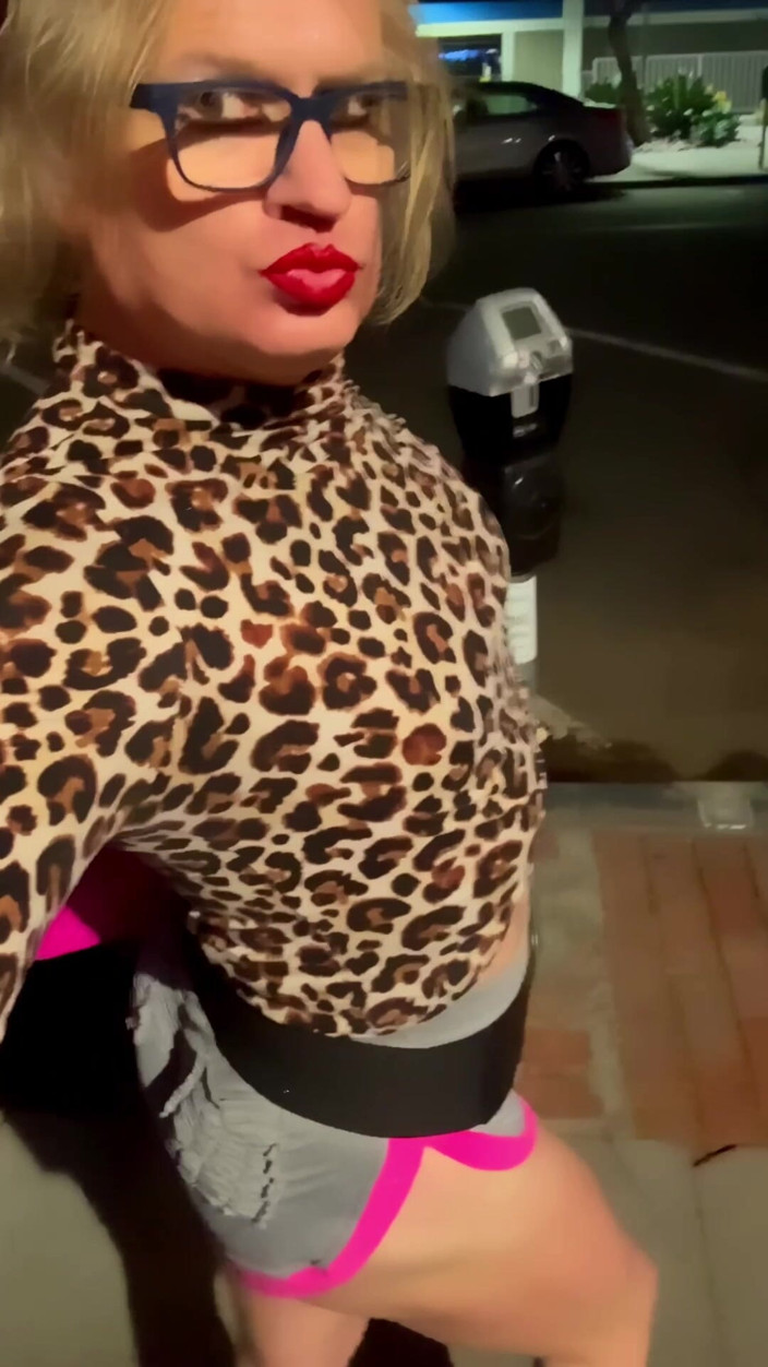 CindieLove: Troia pubblica travestito travestito sissy