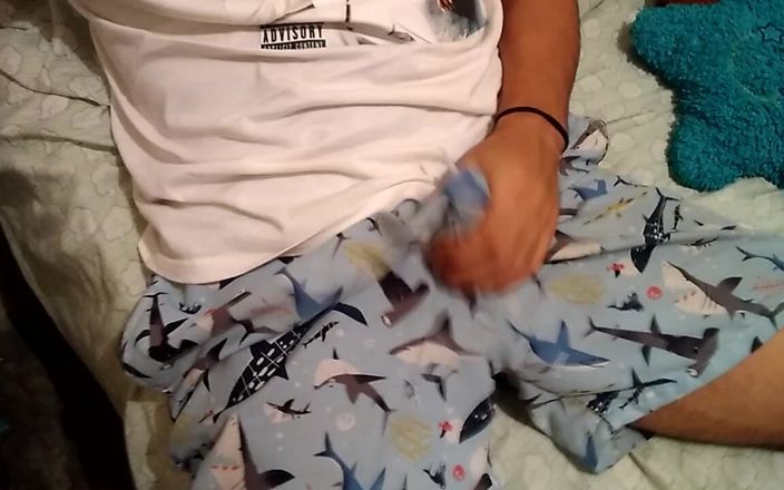 AlexAlejandro13: Again Hot
