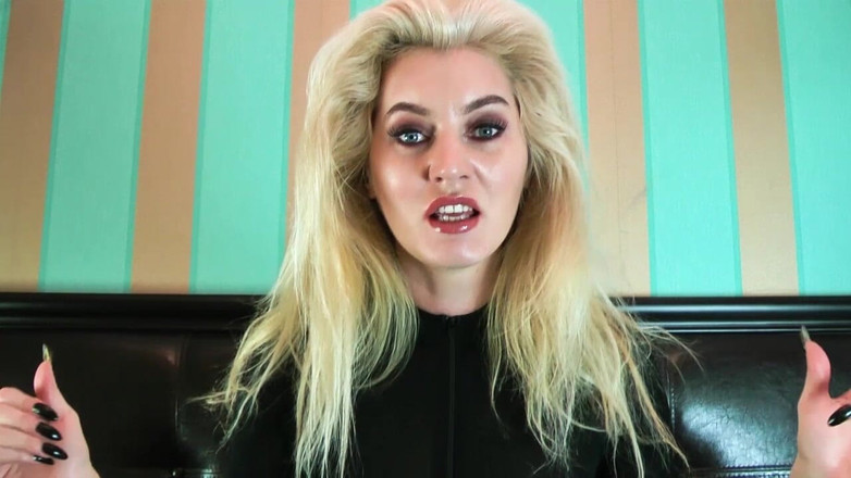 Goddess Celine: Catsuiit en lycra et gants en latex