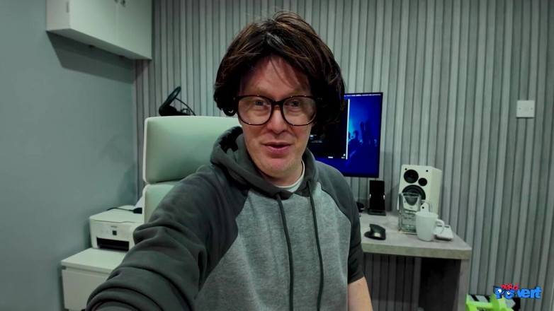 Nerd Pervert: Jayne sins - 第一次大鸡巴吮吸者