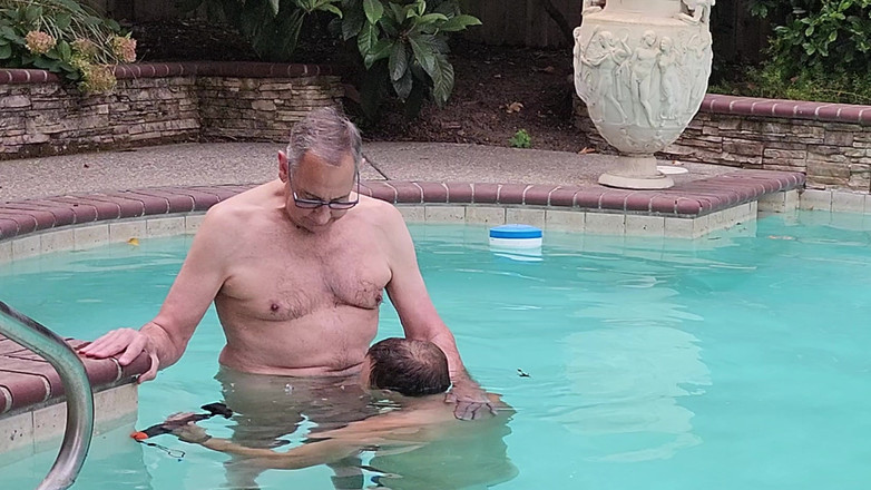 Russie Goodboy: Undervattenspool bb knull!