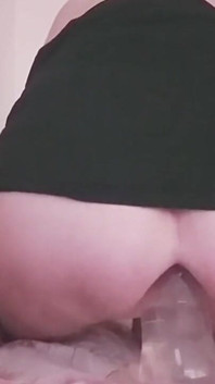 Şişe anal deliğinde seks