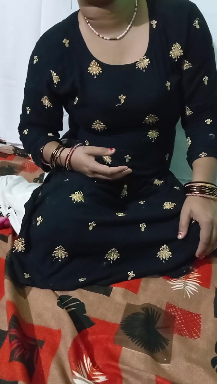 Manjushukla: Desi indická dívka si saje kundičku