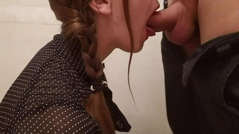 Stella Fog: Awesome hands free blowjob with tongue from my secretary while...