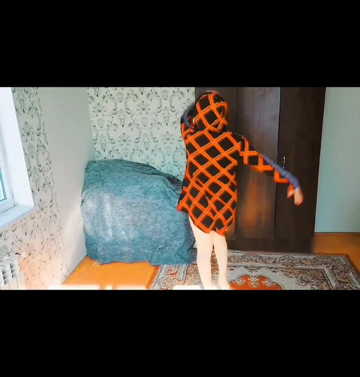 Kitty_Cross: Pantat bahenol cowok ini dientot habis-habisan sama cowok berhijab!