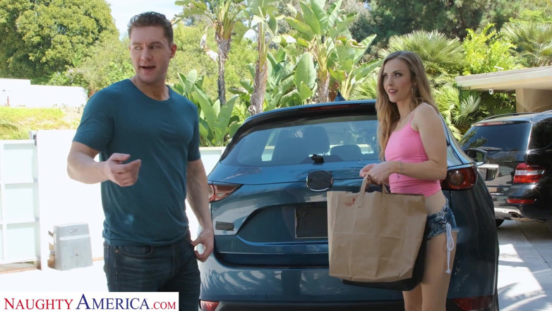 Naughty America: Karla Kush Fucks Her Neighbor