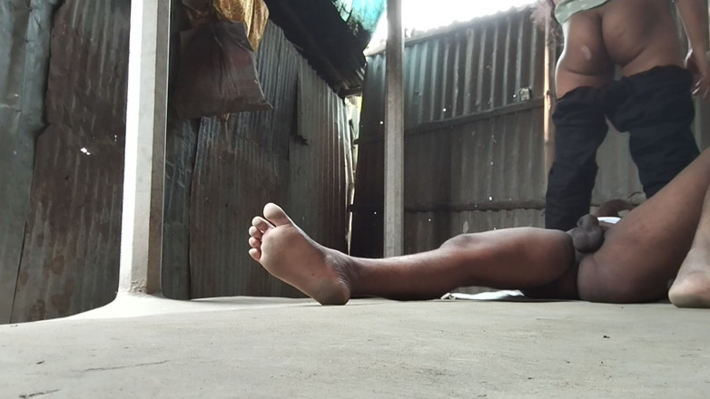 Boneshaker: India local y cuñado caliente sexo en video al aire...