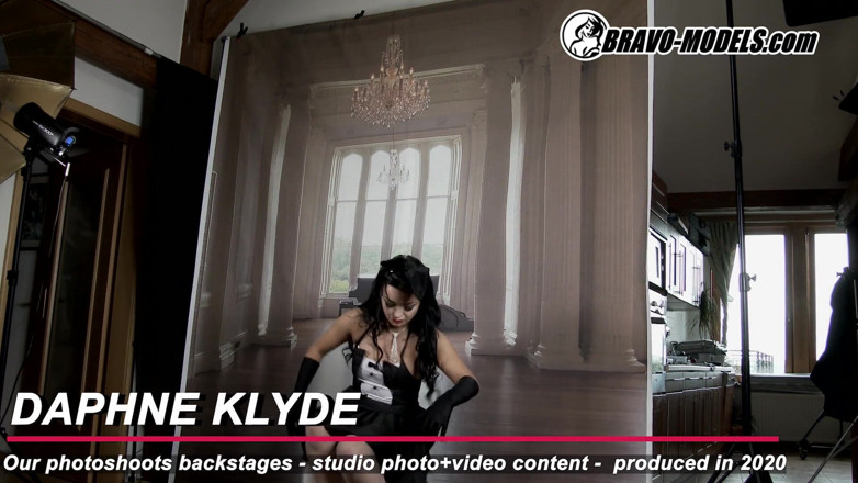 Bravo Models Media: 388-Penggambaran Backstage Daphne Klyde - Dewasa