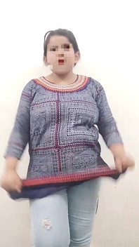 Shabnam Khatun Vorbește Cu Iubitul