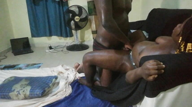 Pornsexlive: Menembusi dan menguasai pelacur