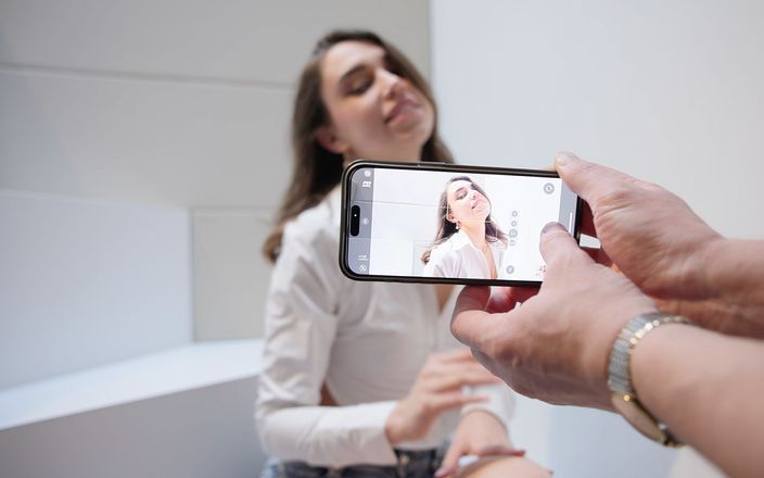 Dewyx: Фотосессия в социальных сетях получила горячее продолжение