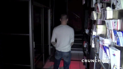 Crunch Boy: Scally boy twink disetubuhi oleh Sunny dalam jelajah