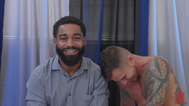 Taken rough: Hilfe gesucht, schatten heuert Archer Crofts sexy arsch an