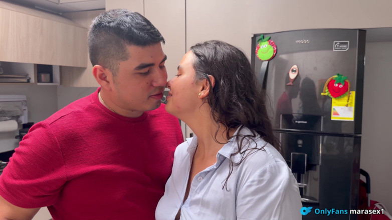 MaRaSexx: Wild Fantasy About Fucking My Airbnb Host