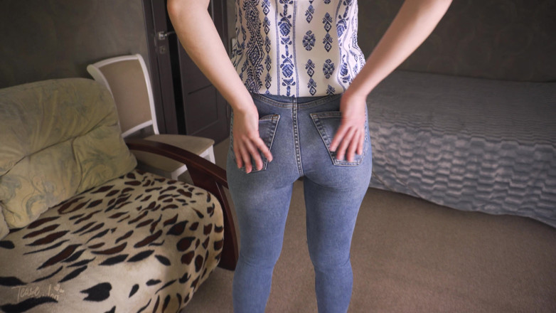 Teasecombo 4K: Pawg máy bay bà già trêu chọc cặp mông hoàn...
