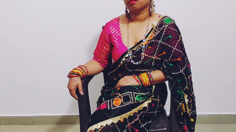 Desi Pari Bhabhi: Hintli üvey anne ve üvey oğlu