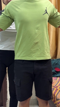 Sorellastra è arrivata in ritardo per la palestra. A disposizione solo pochi minuti per il riscaldamenteo...
