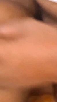 和印度女孩玩后入式性爱