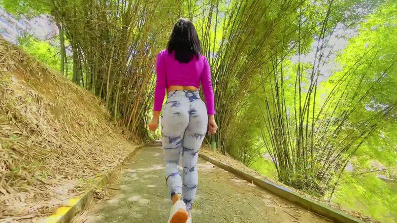 Jenifer Play: 23-letý kolumbijský model má tvrdý anální sex s osobním trenérem -...