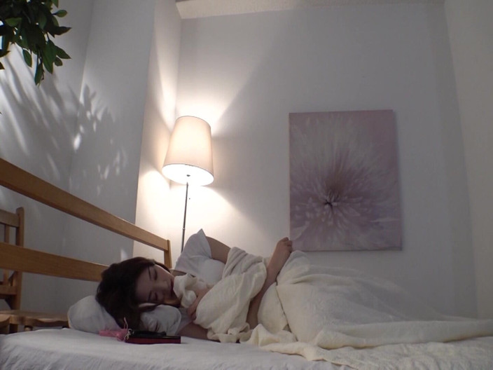 MBM3988: P124g05 불법 여성의 쾌락에 빠진 시어머년과 젊은 마누라! 끝없는 클라이맥스와 플레서의 끝에서