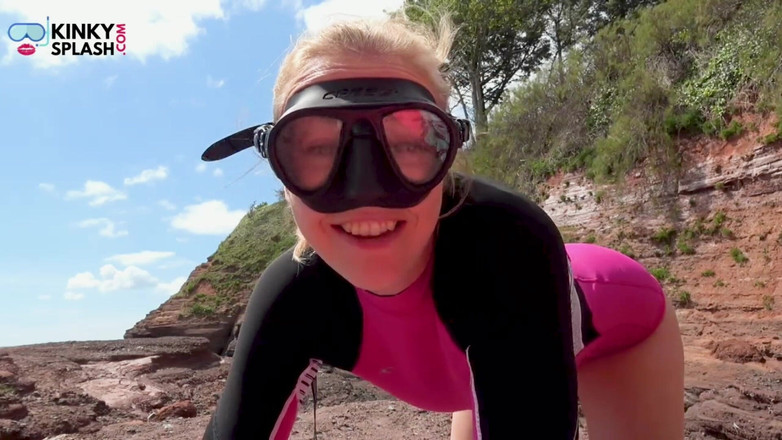 UKCuteGirl Lucy Lauren: 잠수 마스크 JOI : 뇌졸중, 순종, 나를 위해 정액