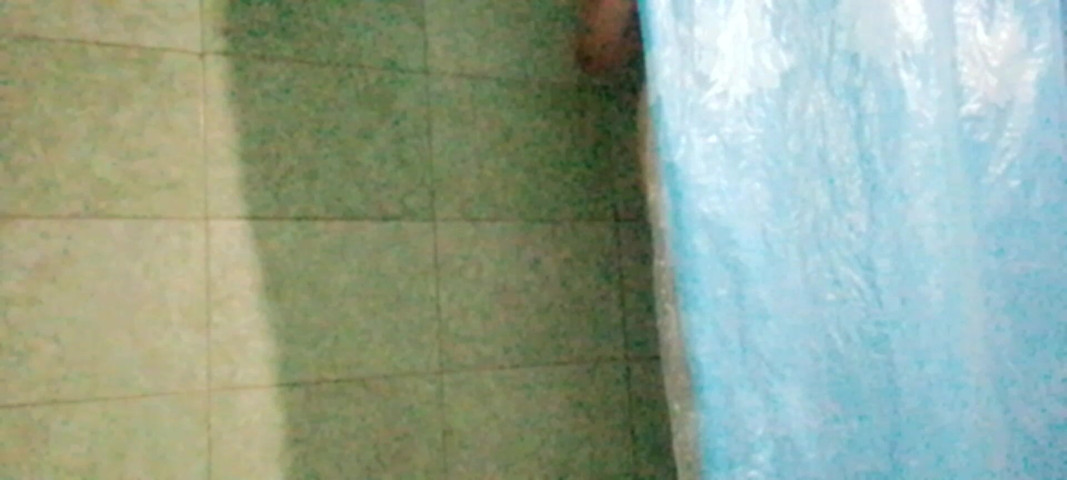 Daddy Takes a Bath (Mc Toro)
