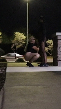 Istri Super Semok Ini Melucuti Dan Ngentot Pantat Bahenolnya Di Depan Umum! Badblondiemonroe