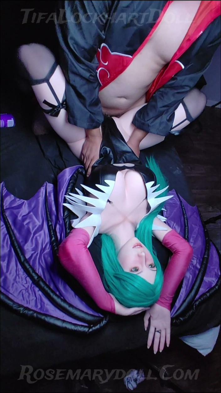 Tifa Lockhart doll: Aerith X Morrigan Darkstaklers Cosplay. Winkel