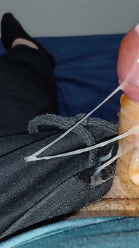 Snälla, Rengör Min Penis Med Din Tunga