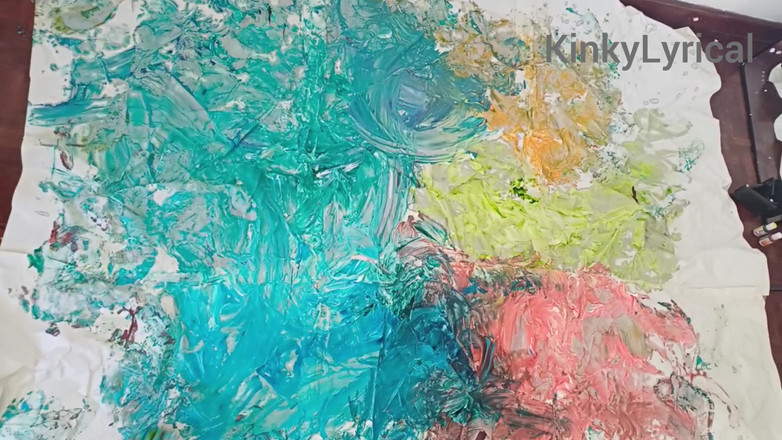 Kinky Lyrical: Fußkunst - Malen mit Füßen