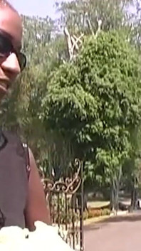 L'insaziabile milf ebano cavalca e prosciuga il suo uomo