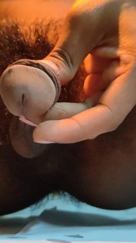 Test ognia z piłką i penisem