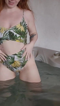 Masturbation im Jaccuzzi