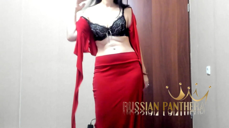 ANGELA_LADY: Milf con grandes tetas naturales organizó un striptease para pajeras