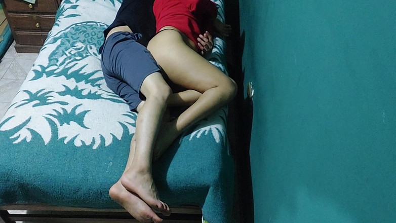 Josyandhot: Partage de lit avec une bhabhi indienne sexy
