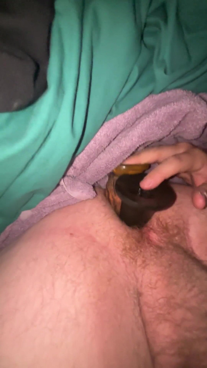 Bigwhitecock: Nádivka dvě dilda v mém zadku