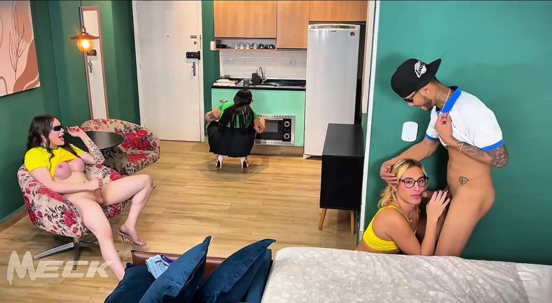 Meck Meck: Due puttane amano il sesso kinky e rischioso e si...
