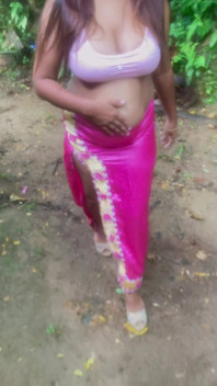 Wife Public Exposed She Have Beautiful Body
