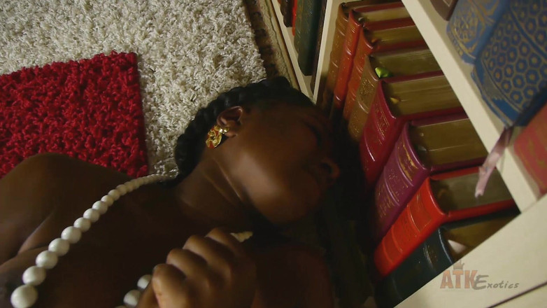 ATK Fans (Toys): Masturbare