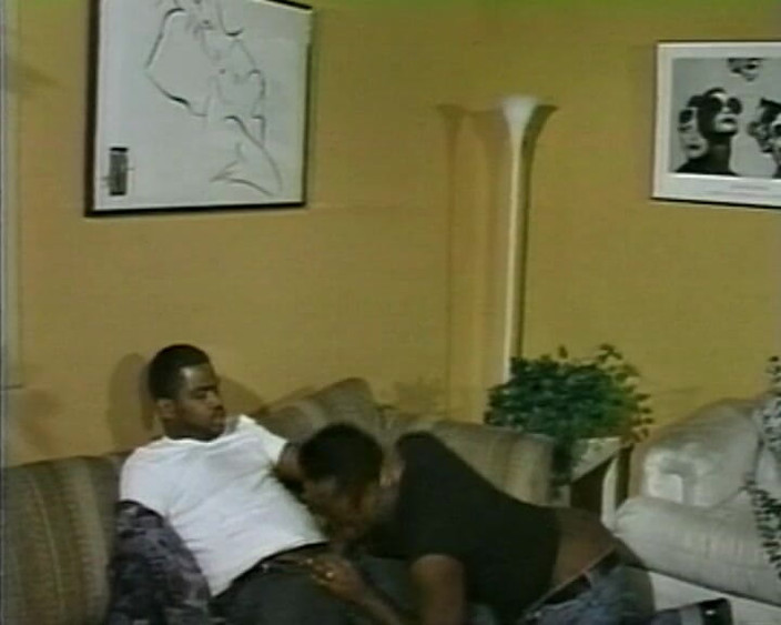 Gay RetroX VHS: Des hommes enflammés dans un jeu déjanté n° 7