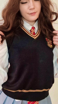 Hermione Is a Little Shy, but Her Shyness Won't Stop Her From Being a Naughty Slut Ready to Fuck Right Now