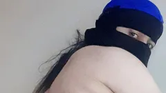 Femboy maroc đít bự chơi hậu môn